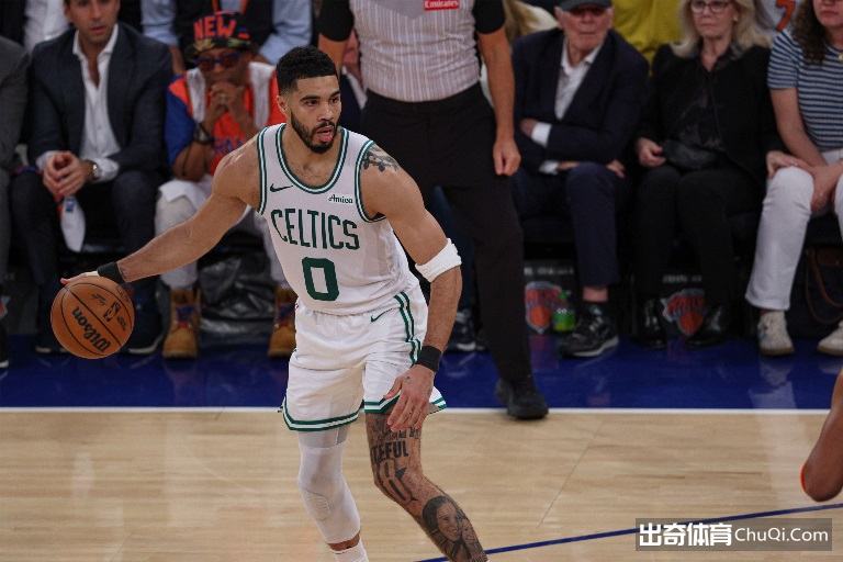 东子三双惊,年终盛宴,尼克遭怒吼,耀世娱乐,耀世娱乐官网